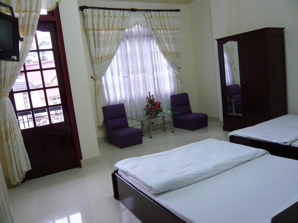 Cat Vy Guest House Dalat Habitación foto